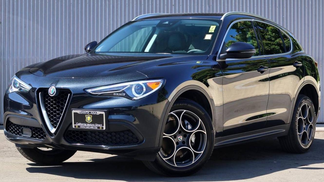 ALFA ROMEO STELVIO 2018 ZASFAKAN0J7B74163 image